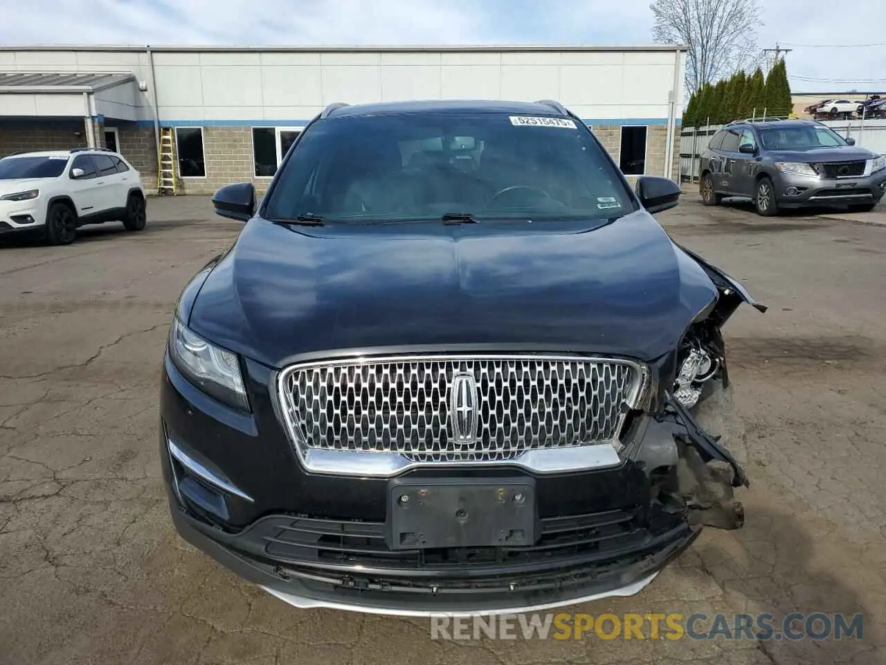 5 fotografías del automóvil dañado 5LMCJ1D99KUL08927 LINCOLN MKZ 2019