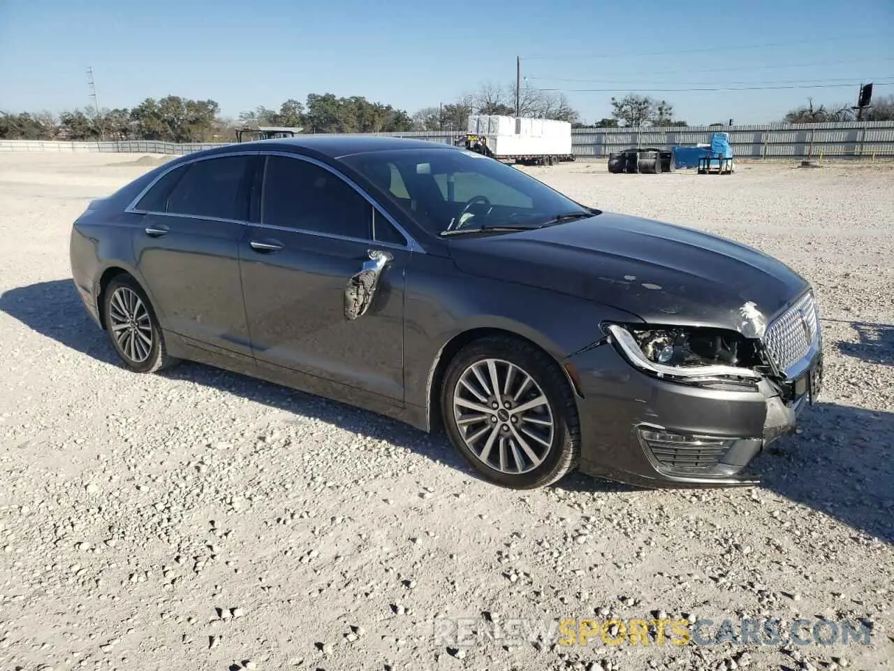 4 fotografías del automóvil dañado 3LN6L5A96LR616023 LINCOLN MKZ 2020
