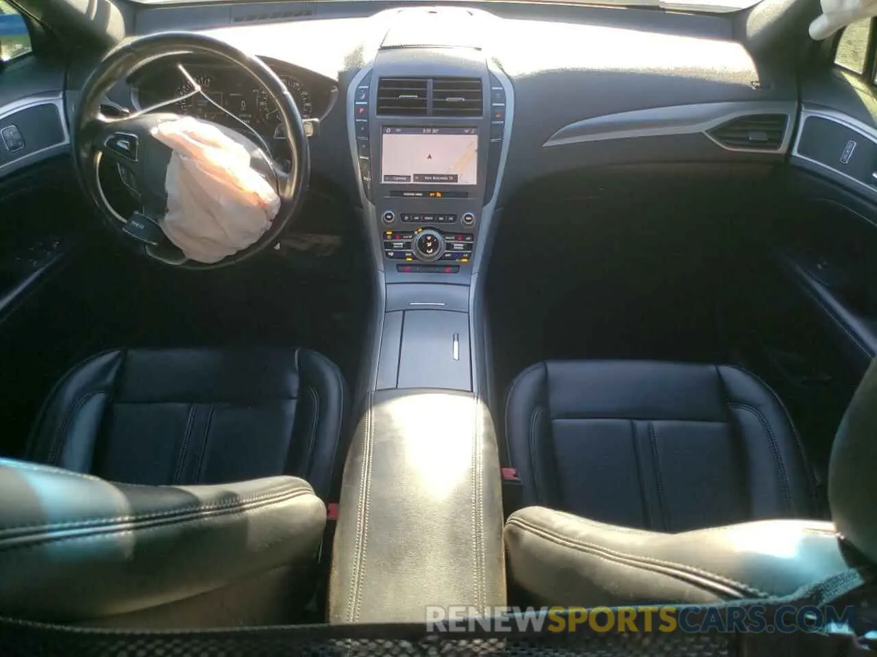 8 fotografías del automóvil dañado 3LN6L5A96LR616023 LINCOLN MKZ 2020