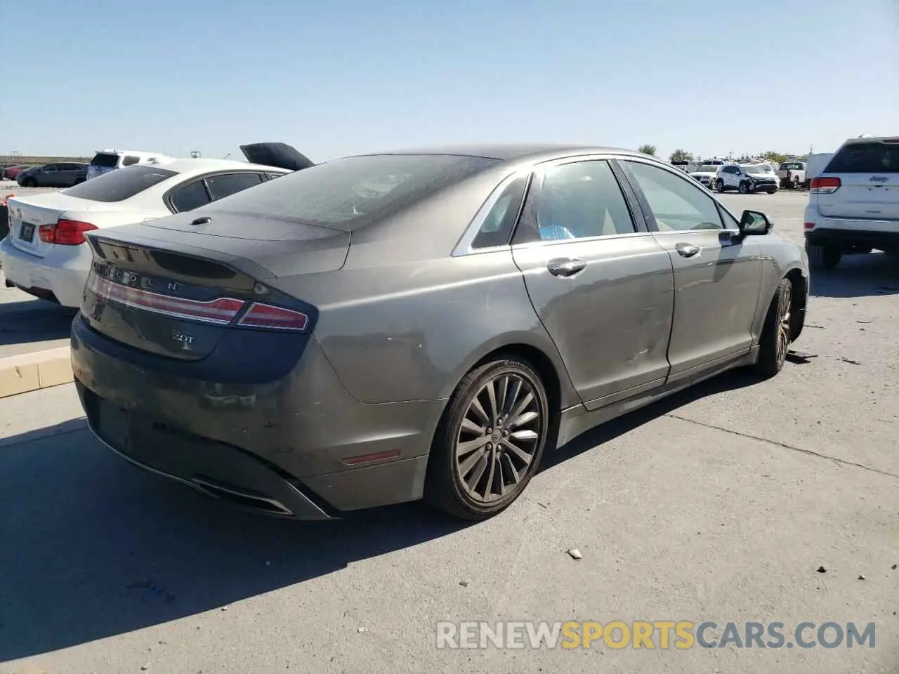 3 fotografías del automóvil dañado 3LN6L5A98LR611468 LINCOLN MKZ 2020