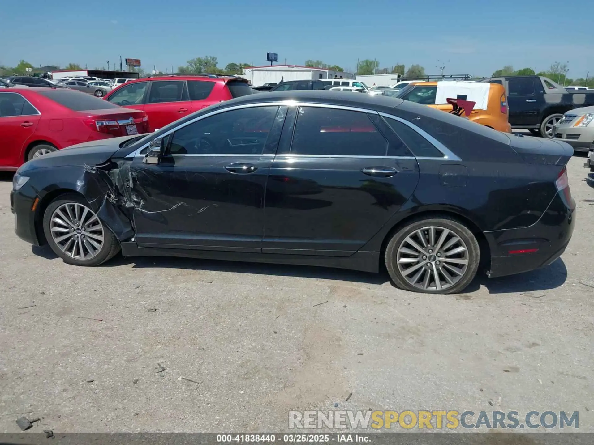 14 fotografías del automóvil dañado 3LN6L5A99LR611513 LINCOLN MKZ 2020