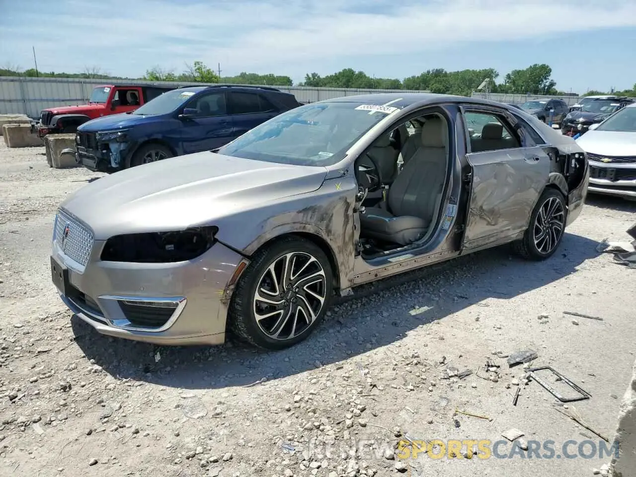 1 fotografías del automóvil dañado 3LN6L5E93LR614529 LINCOLN MKZ 2020