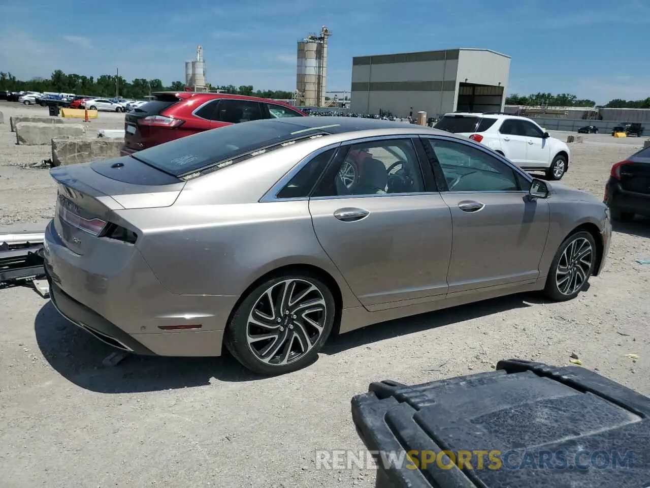 3 fotografías del automóvil dañado 3LN6L5E93LR614529 LINCOLN MKZ 2020