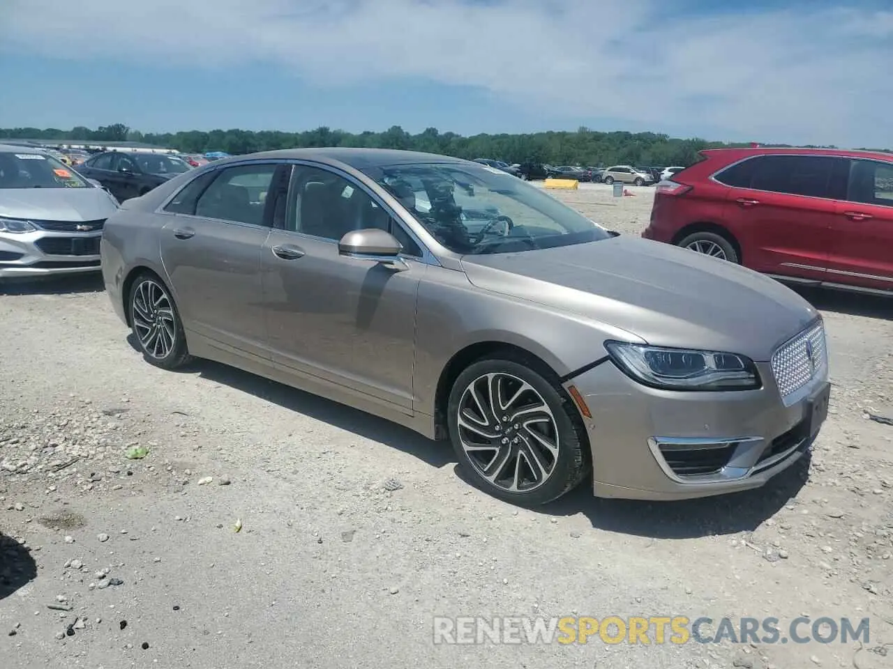 4 fotografías del automóvil dañado 3LN6L5E93LR614529 LINCOLN MKZ 2020