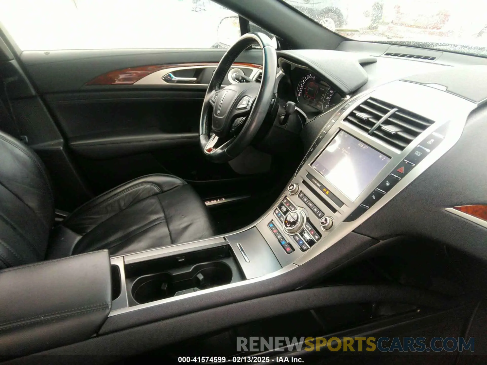 5 fotografías del automóvil dañado 3LN6L5F91LR604094 LINCOLN MKZ 2020