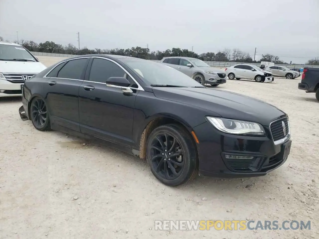 4 fotografías del automóvil dañado 3LN6L5F92LR603505 LINCOLN MKZ 2020