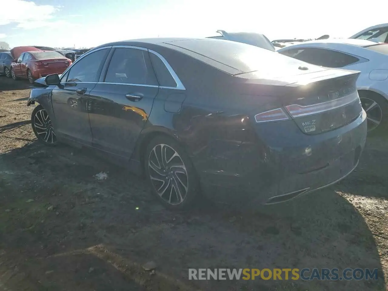 2 fotografías del automóvil dañado 3LN6L5F94LR621228 LINCOLN MKZ 2020