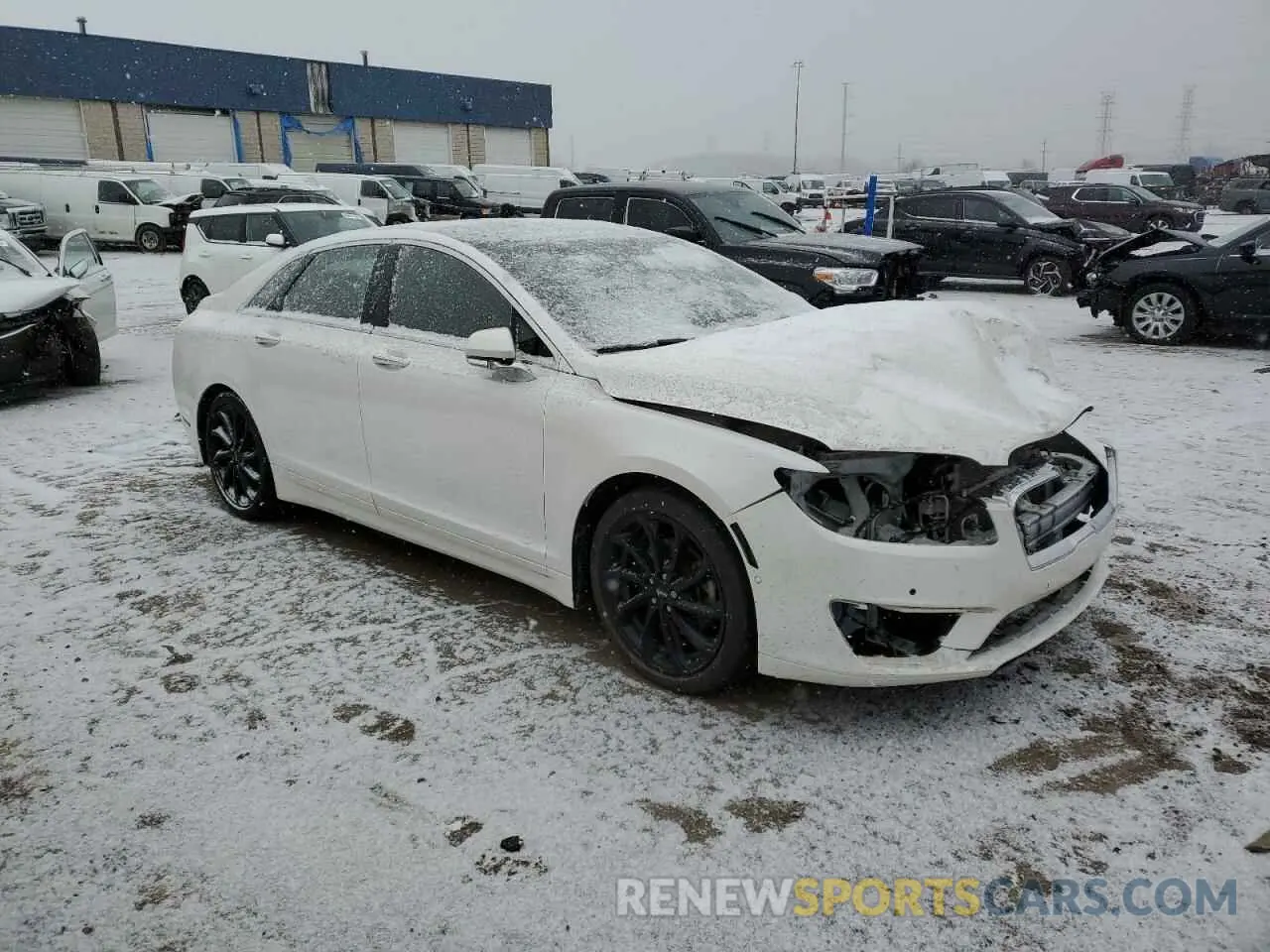 4 fotografías del automóvil dañado 3LN6L5F99LR603453 LINCOLN MKZ 2020