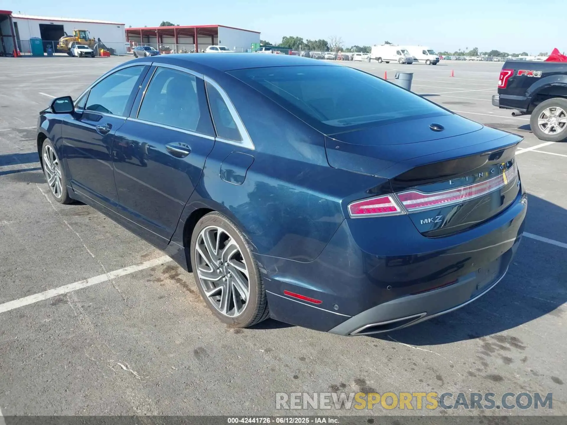 3 fotografías del automóvil dañado 3LN6L5LU1LR603584 LINCOLN MKZ 2020