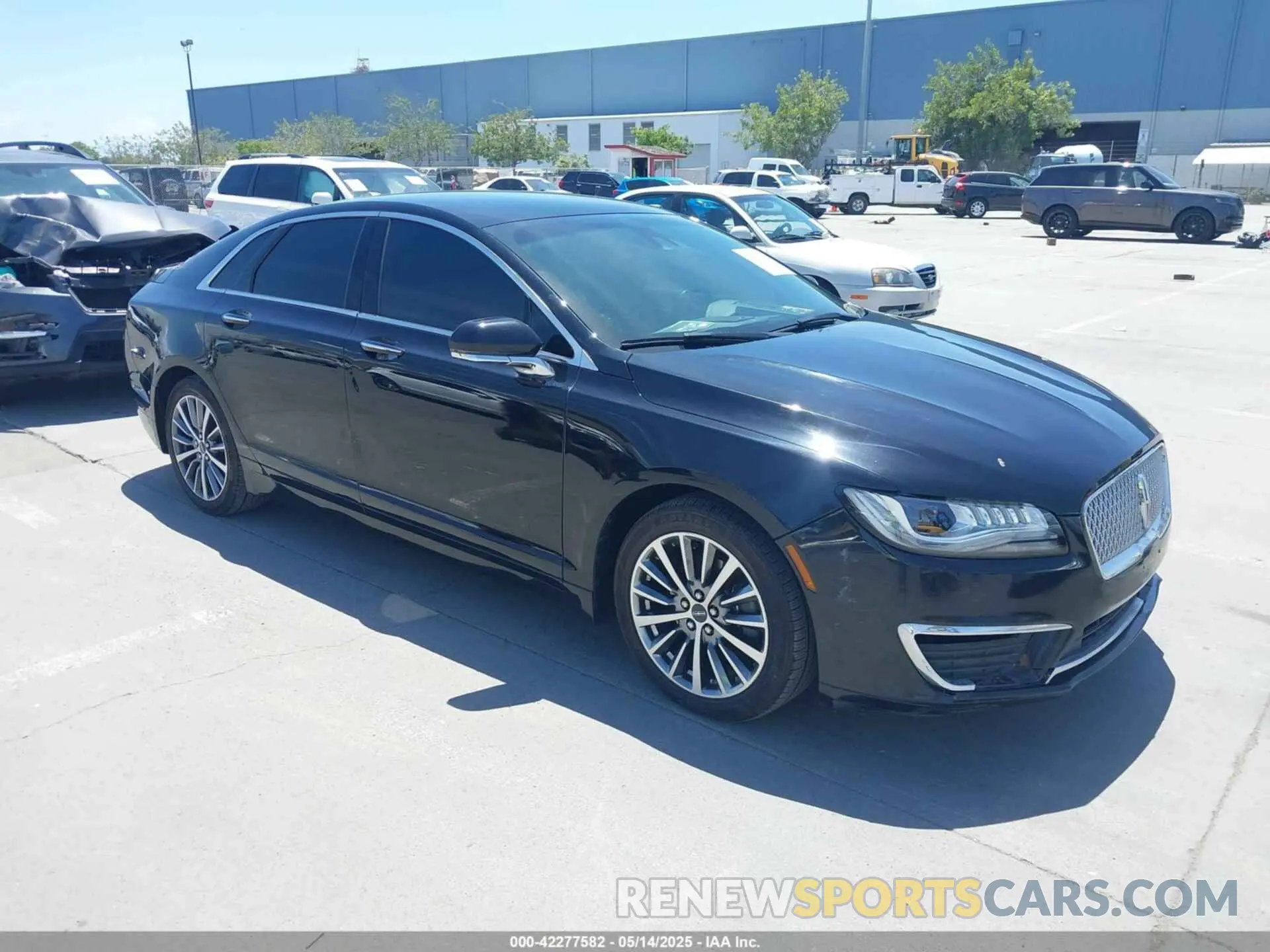 1 fotografías del automóvil dañado 3LN6L5LU0KR614056 LINCOLN MKZ HYBRID 2019
