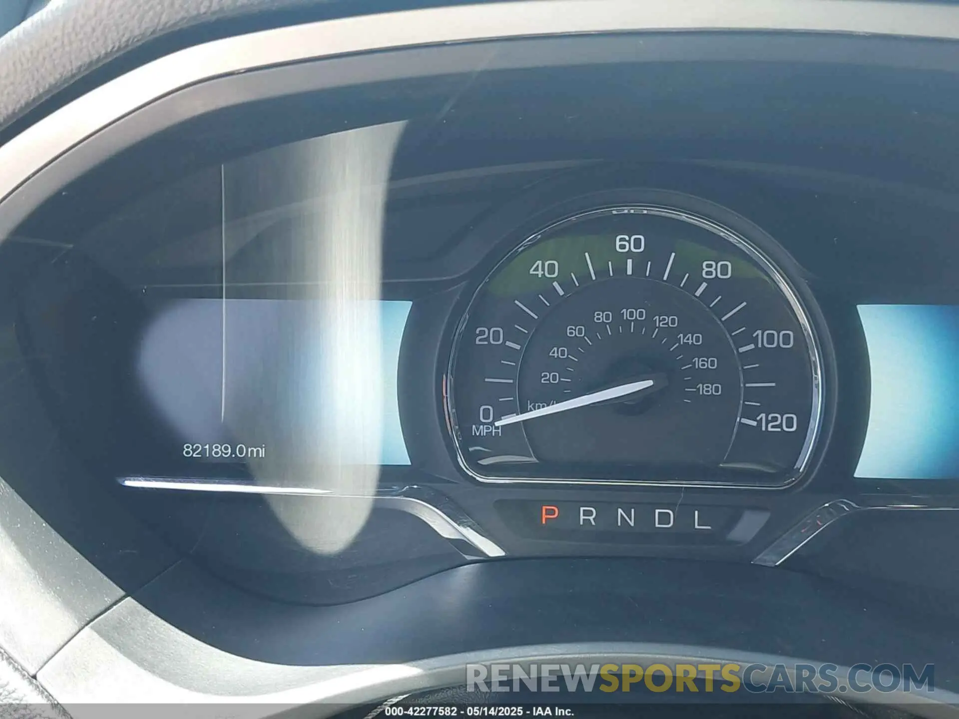 15 fotografías del automóvil dañado 3LN6L5LU0KR614056 LINCOLN MKZ HYBRID 2019