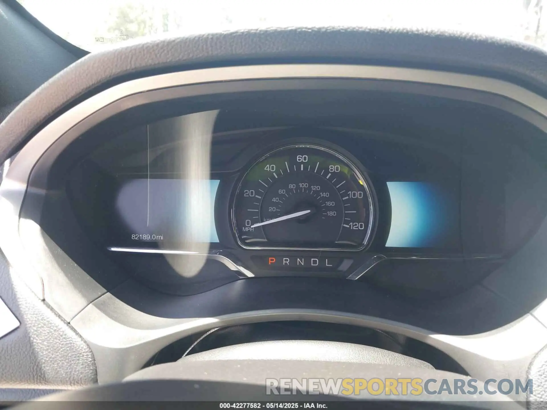 7 fotografías del automóvil dañado 3LN6L5LU0KR614056 LINCOLN MKZ HYBRID 2019