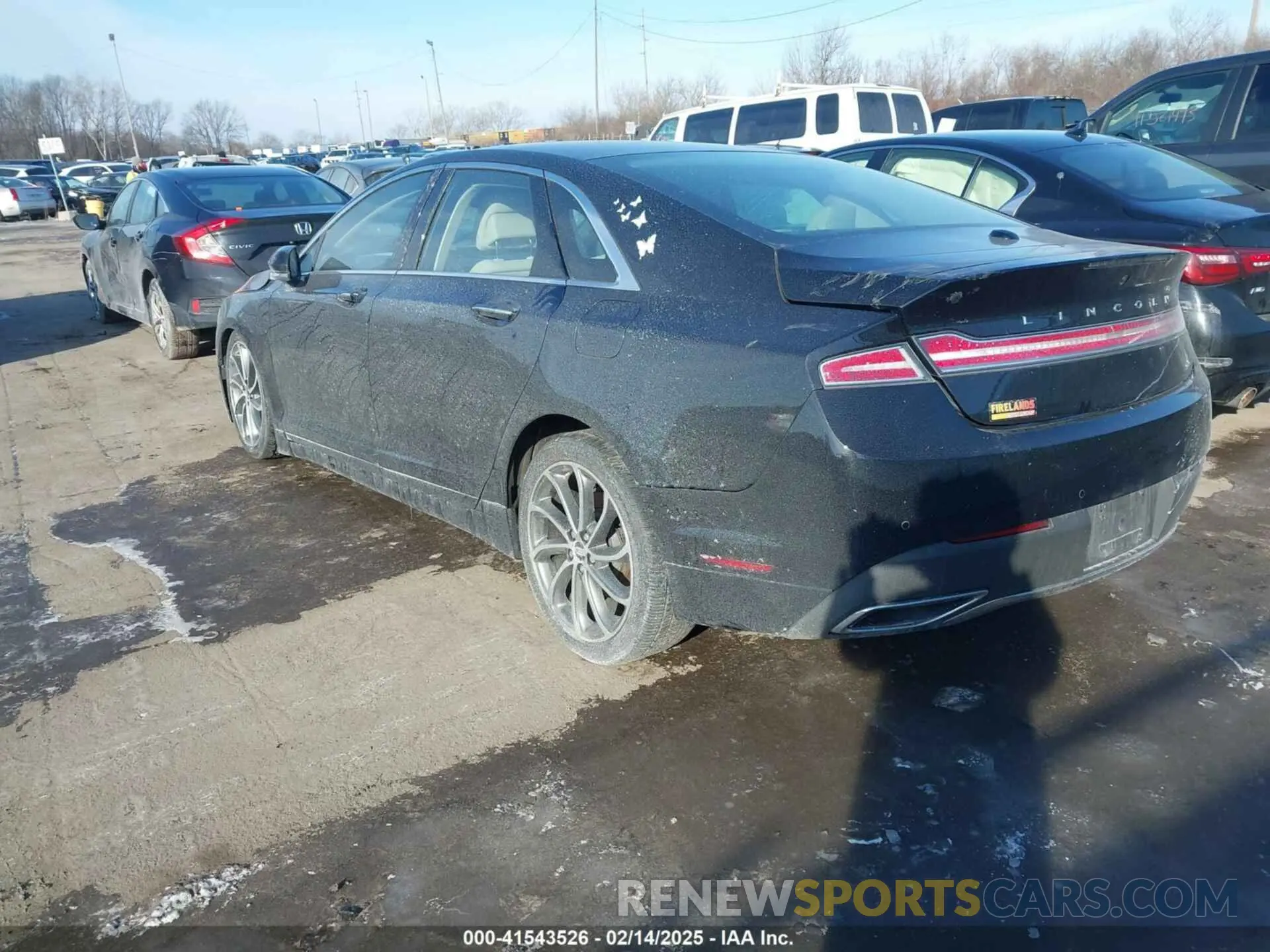 3 fotografías del automóvil dañado 3LN6L5LU6KR607130 LINCOLN MKZ HYBRID 2019