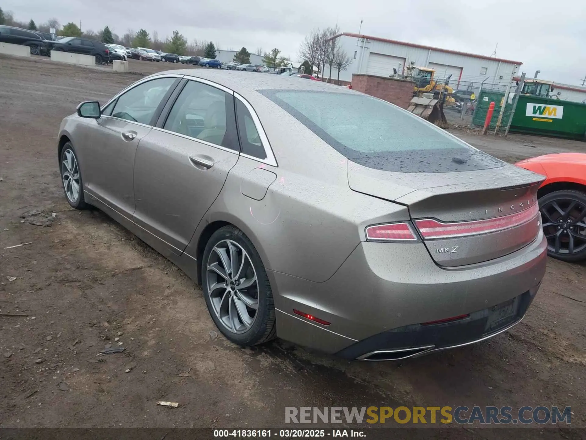 3 fotografías del automóvil dañado 3LN6L5LU7KR622008 LINCOLN MKZ HYBRID 2019