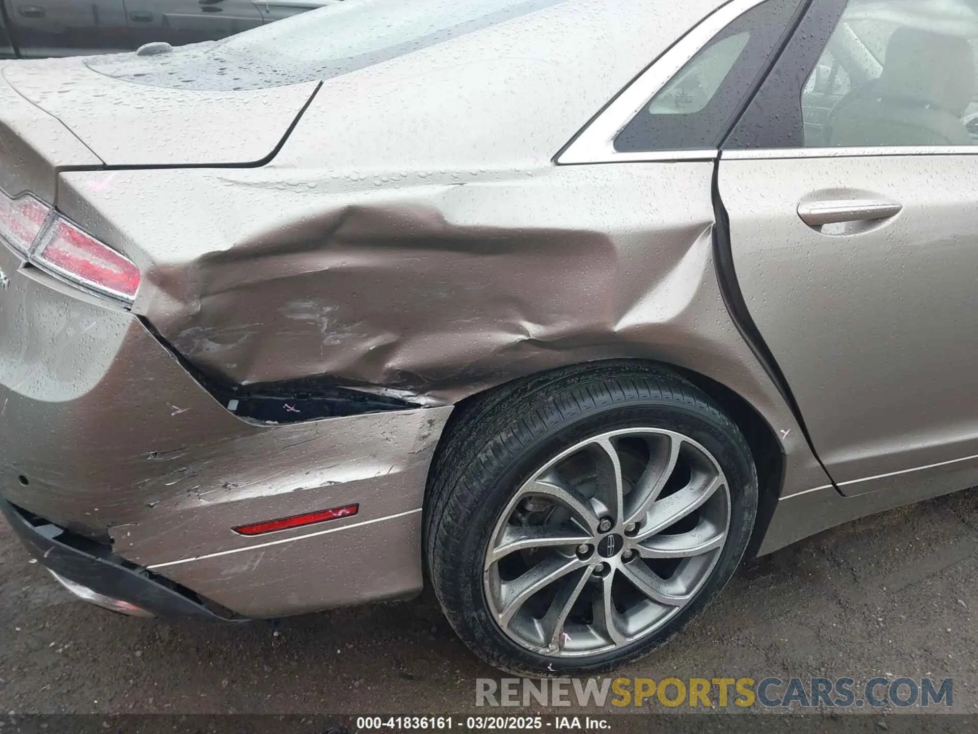 6 fotografías del automóvil dañado 3LN6L5LU7KR622008 LINCOLN MKZ HYBRID 2019