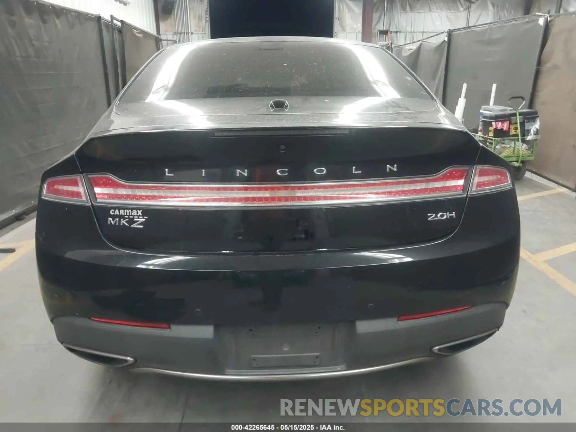 16 fotografías del automóvil dañado 3LN6L5MU3KR618696 LINCOLN MKZ HYBRID 2019