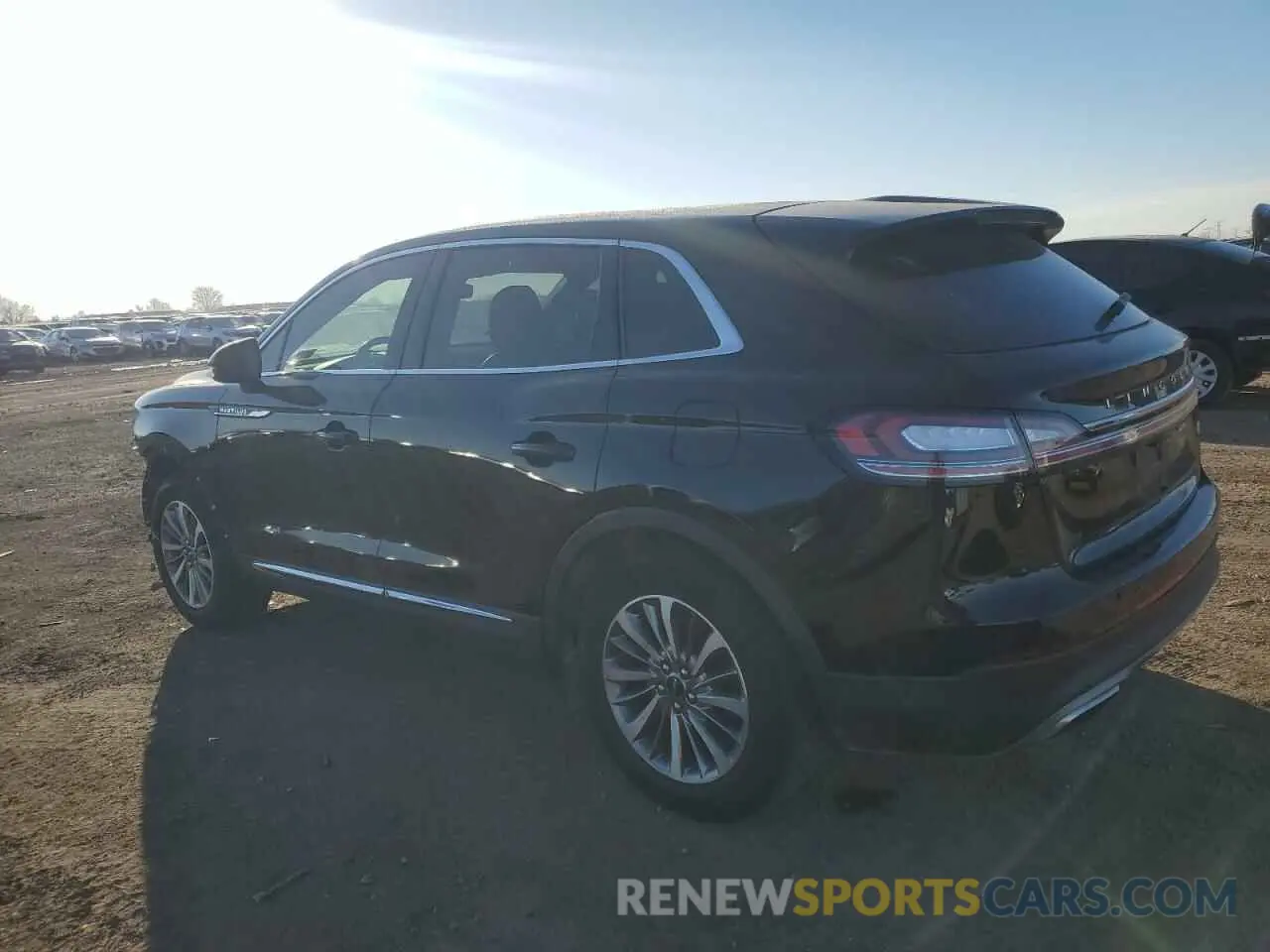 2 fotografías del automóvil dañado 2LMPJ6K95KBL11371 LINCOLN NAUTILUS 2019
