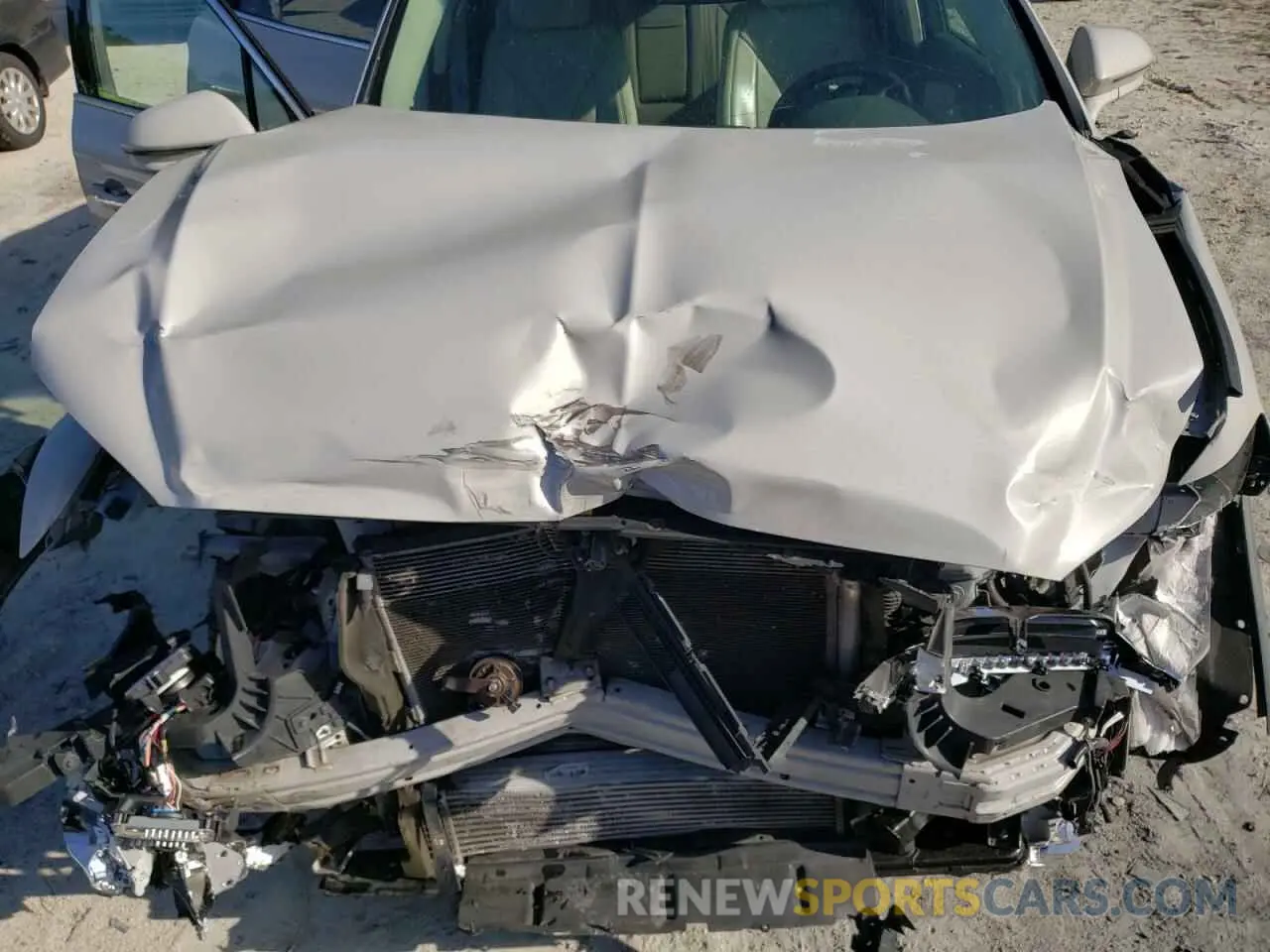 13 fotografías del automóvil dañado 2LMPJ6L9XKBL57115 LINCOLN NAUTILUS 2019