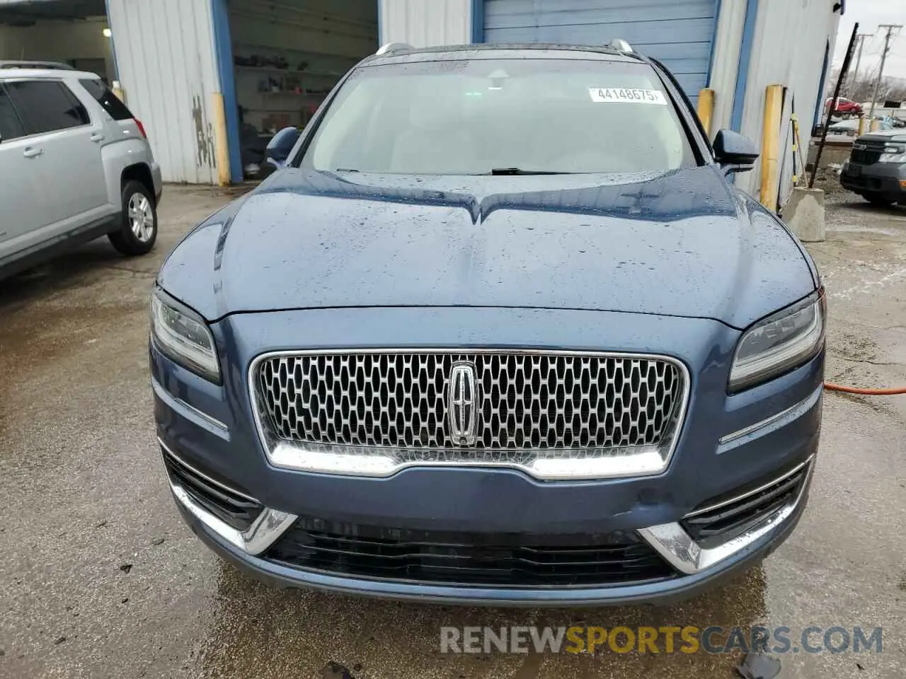 5 fotografías del automóvil dañado 2LMPJ6LP0KBL37275 LINCOLN NAUTILUS 2019