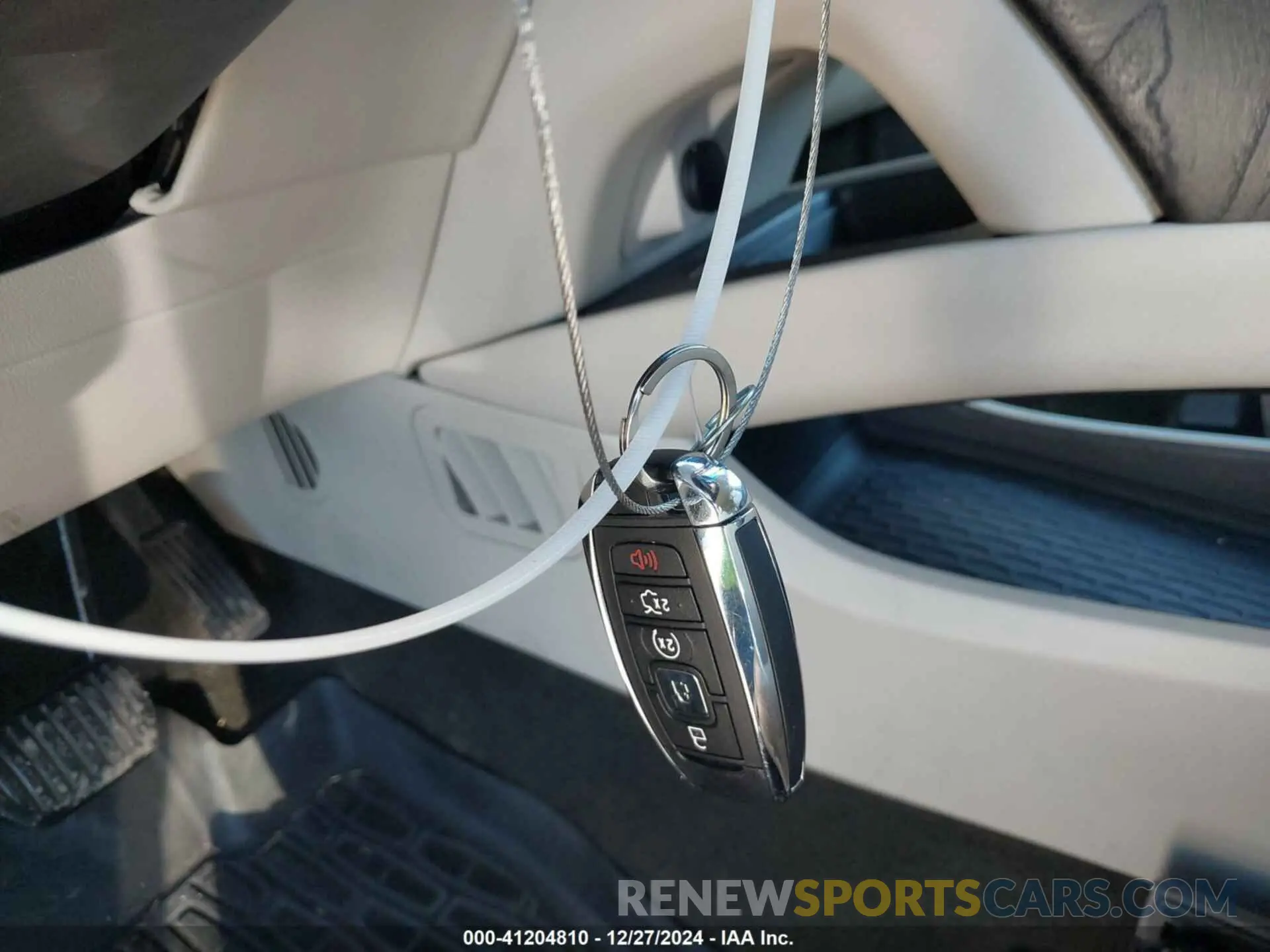 11 fotografías del automóvil dañado 2LMPJ6LP3KBL51283 LINCOLN NAUTILUS 2019