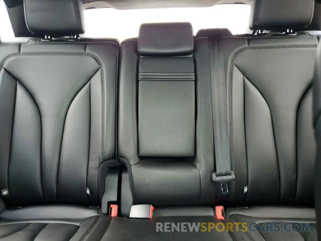 10 fotografías del automóvil dañado 2LMPJ8J91KBL48155 LINCOLN NAUTILUS 2019