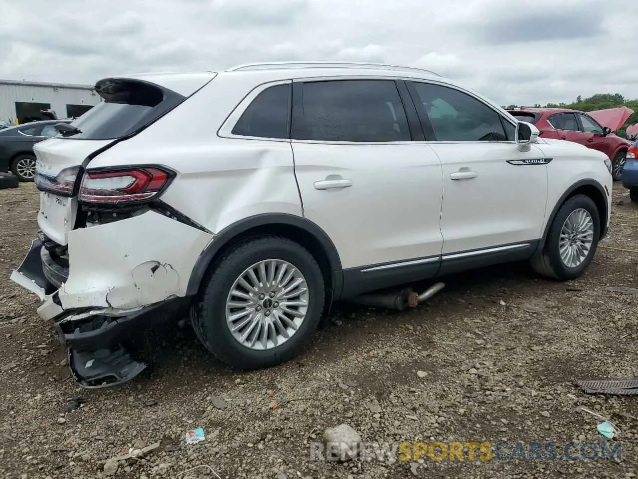 3 fotografías del automóvil dañado 2LMPJ8J91KBL48155 LINCOLN NAUTILUS 2019