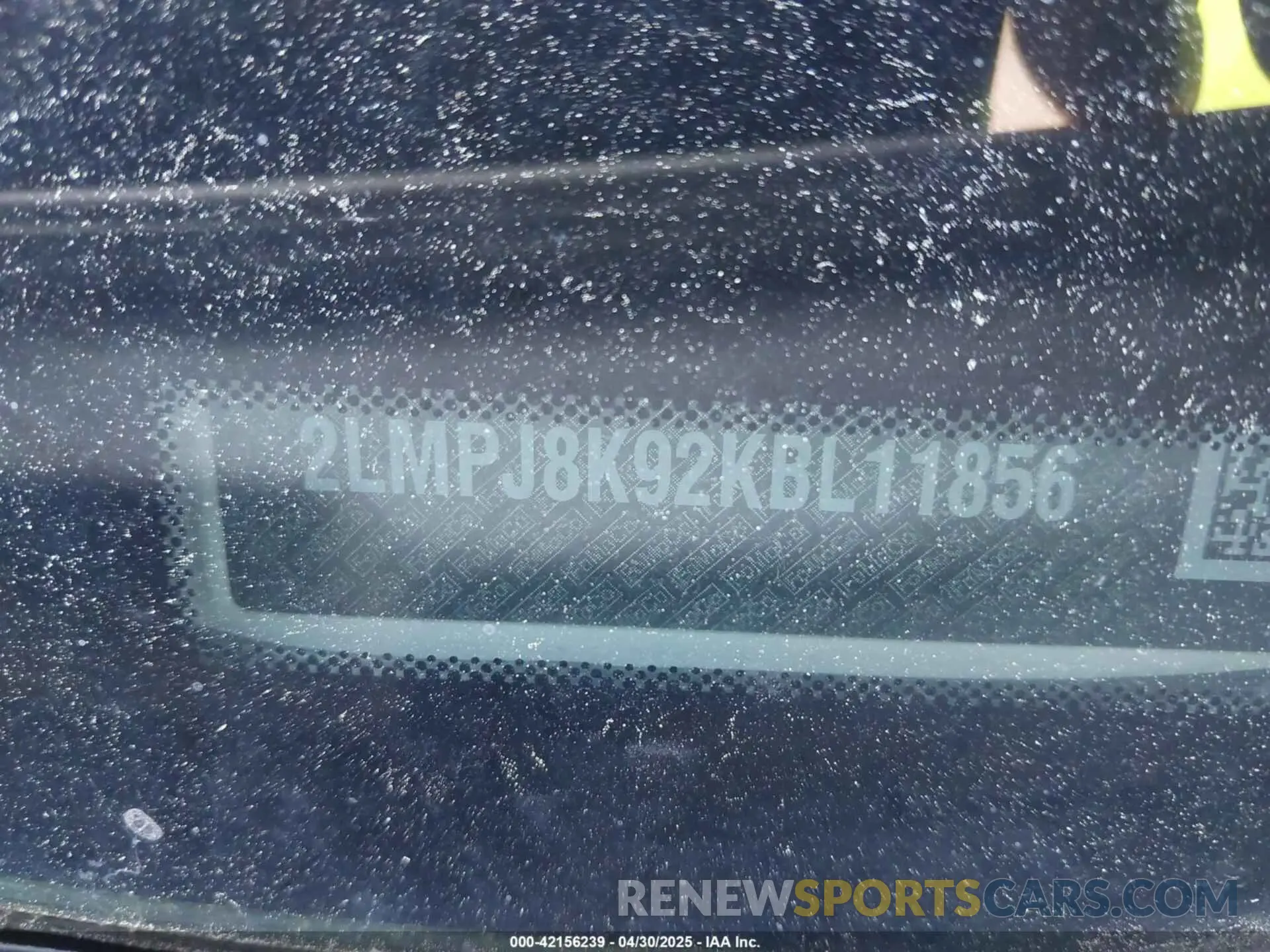 9 fotografías del automóvil dañado 2LMPJ8K92KBL11856 LINCOLN NAUTILUS 2019