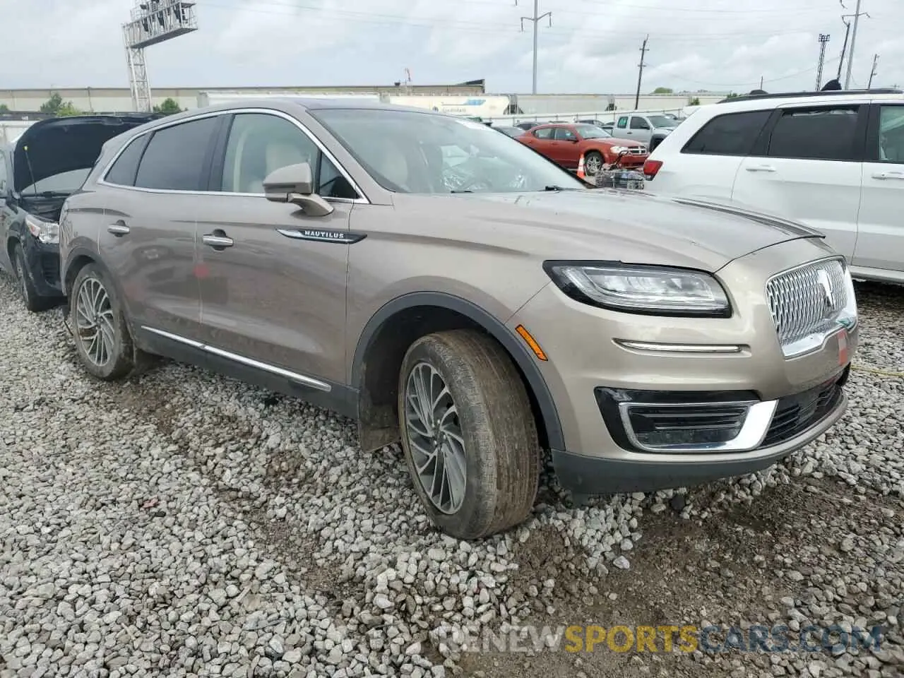 4 fotografías del automóvil dañado 2LMPJ8L90KBL63291 LINCOLN NAUTILUS 2019
