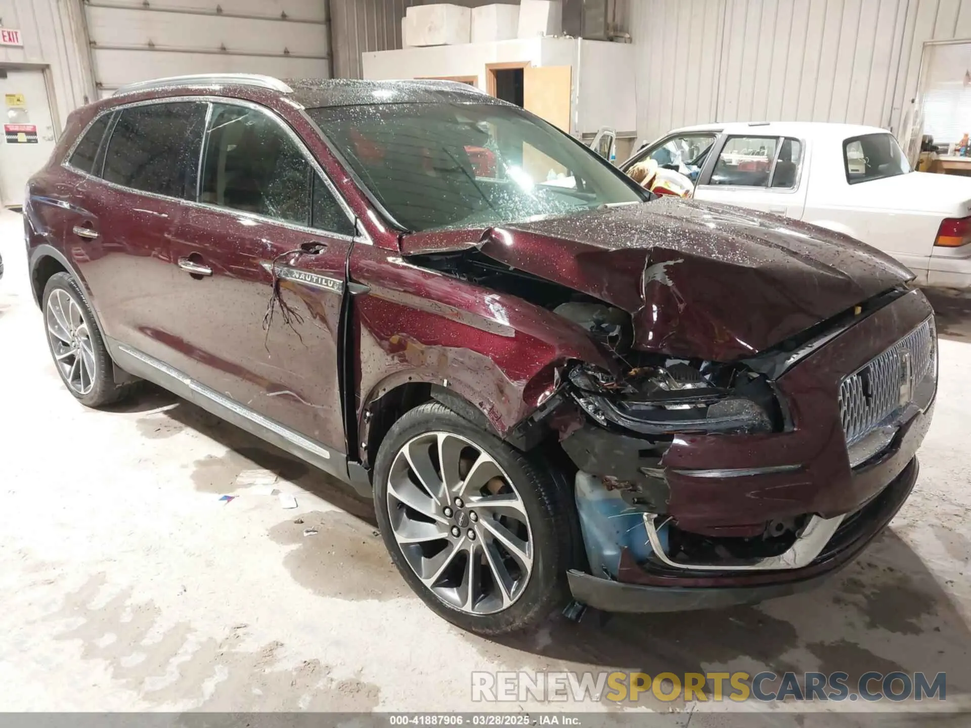 1 fotografías del automóvil dañado 2LMPJ8L92KBL42653 LINCOLN NAUTILUS 2019