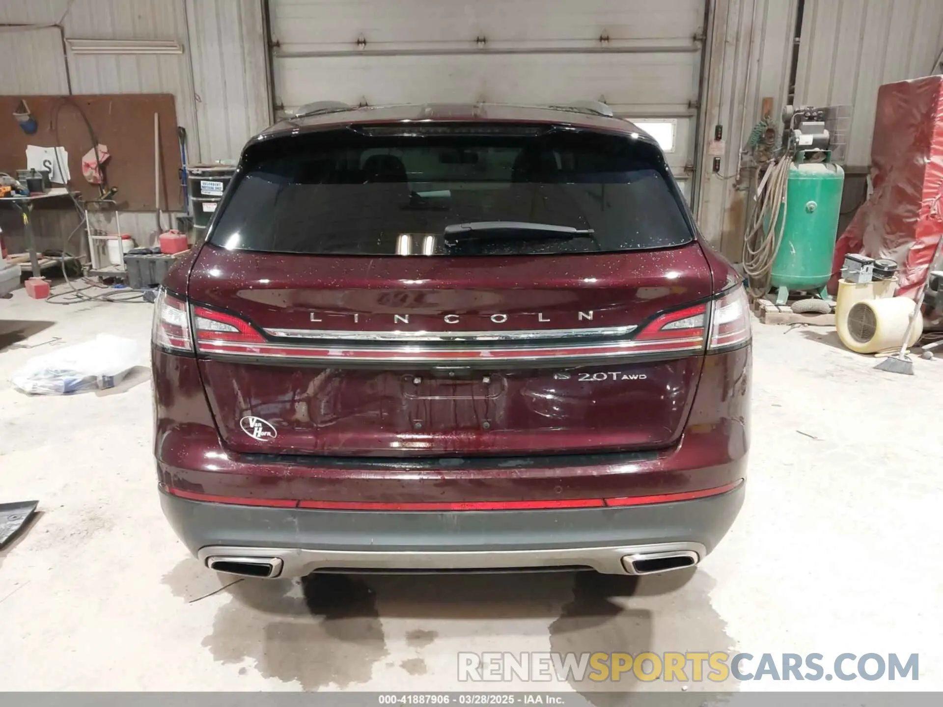 16 fotografías del automóvil dañado 2LMPJ8L92KBL42653 LINCOLN NAUTILUS 2019