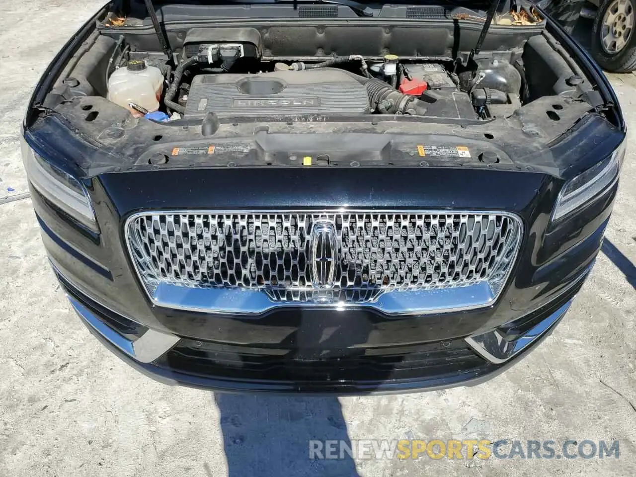 11 fotografías del automóvil dañado 2LMPJ8L96KBL24432 LINCOLN NAUTILUS 2019