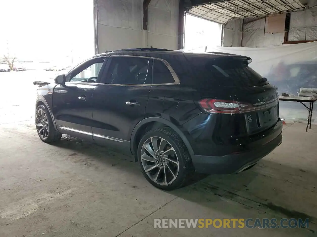 2 fotografías del automóvil dañado 2LMPJ8LP0KBL23002 LINCOLN NAUTILUS 2019