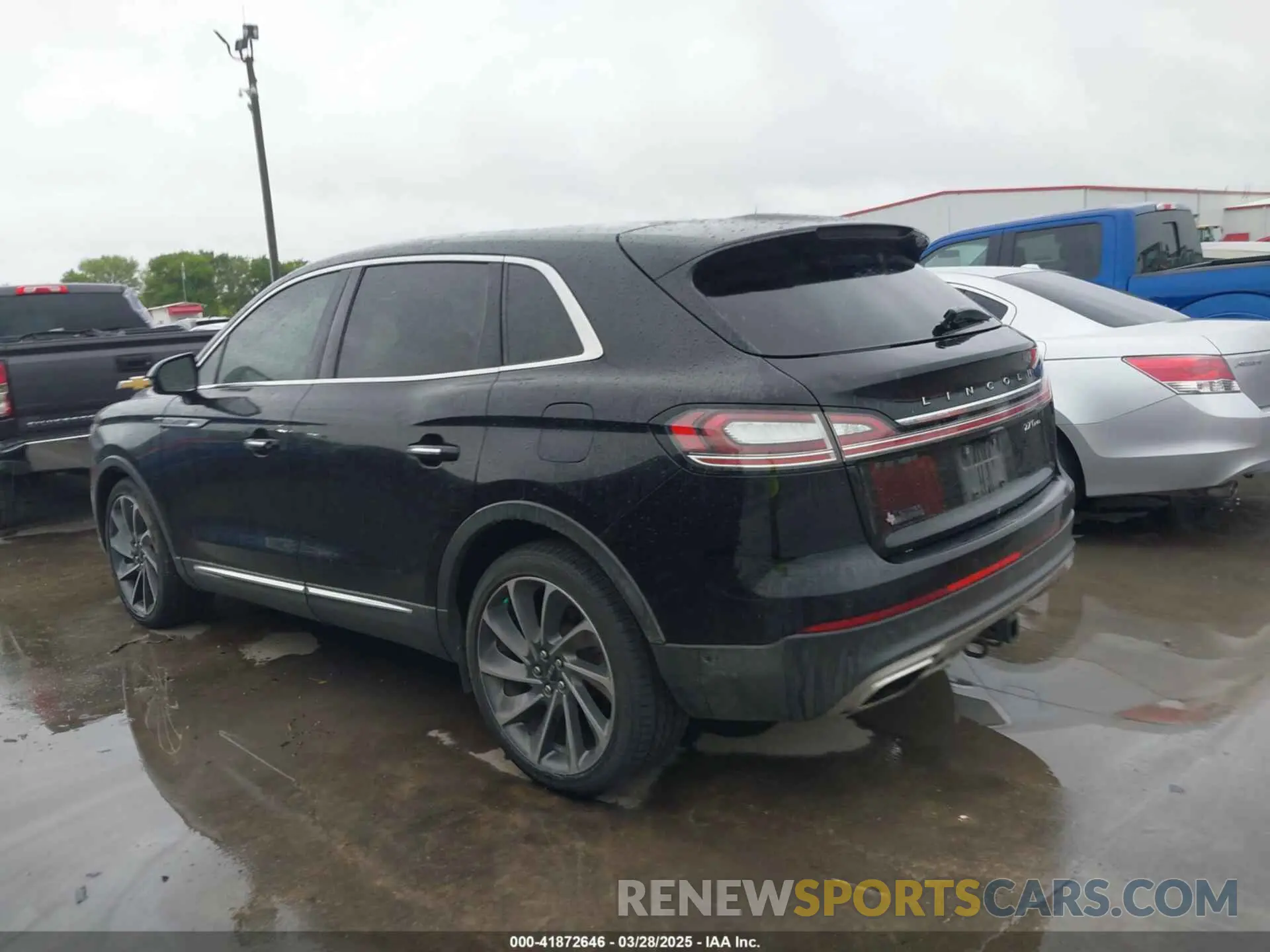 14 fotografías del automóvil dañado 2LMPJ8LP4KBL16344 LINCOLN NAUTILUS 2019