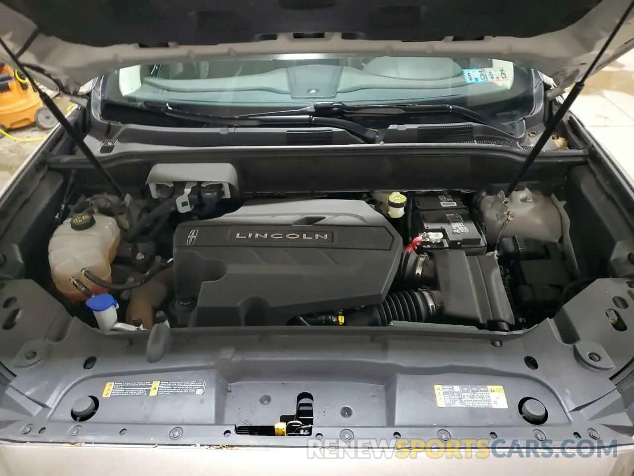 12 fotografías del automóvil dañado 2LMPJ8LP5KBL42449 LINCOLN NAUTILUS 2019