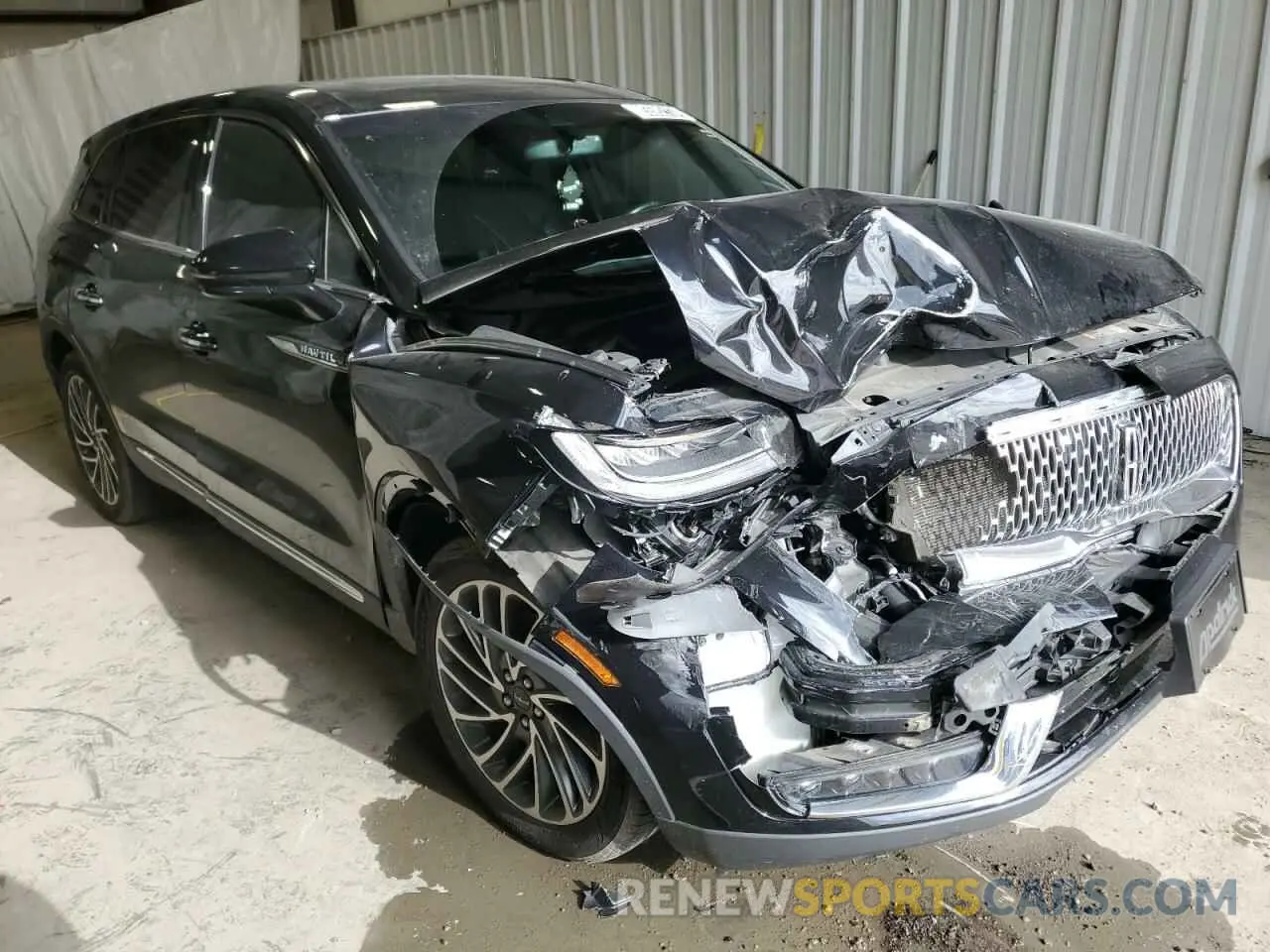 4 fotografías del automóvil dañado 2LMPJ6K90LBL14177 LINCOLN NAUTILUS 2020
