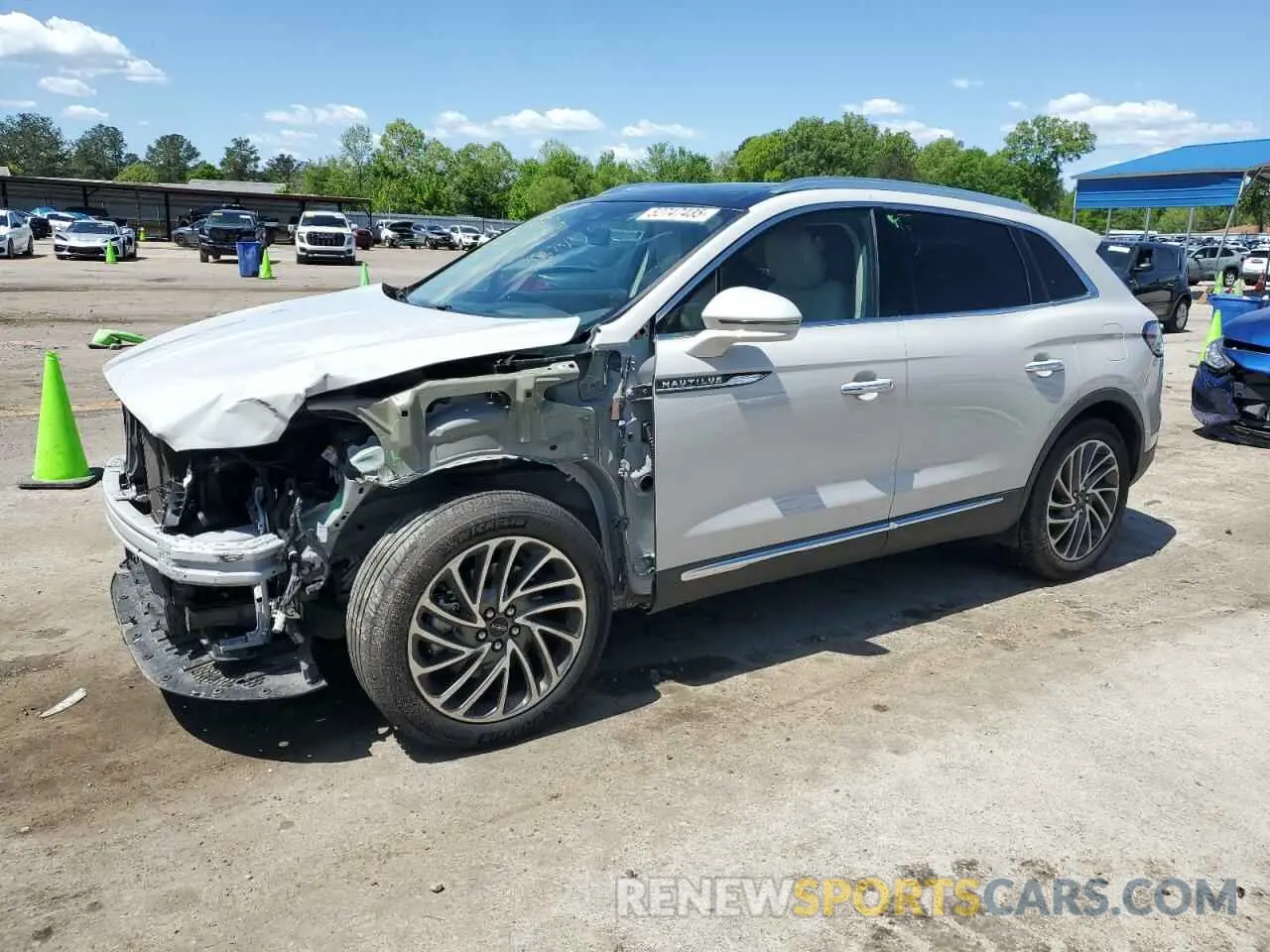 1 fotografías del automóvil dañado 2LMPJ6K93LBL34018 LINCOLN NAUTILUS 2020