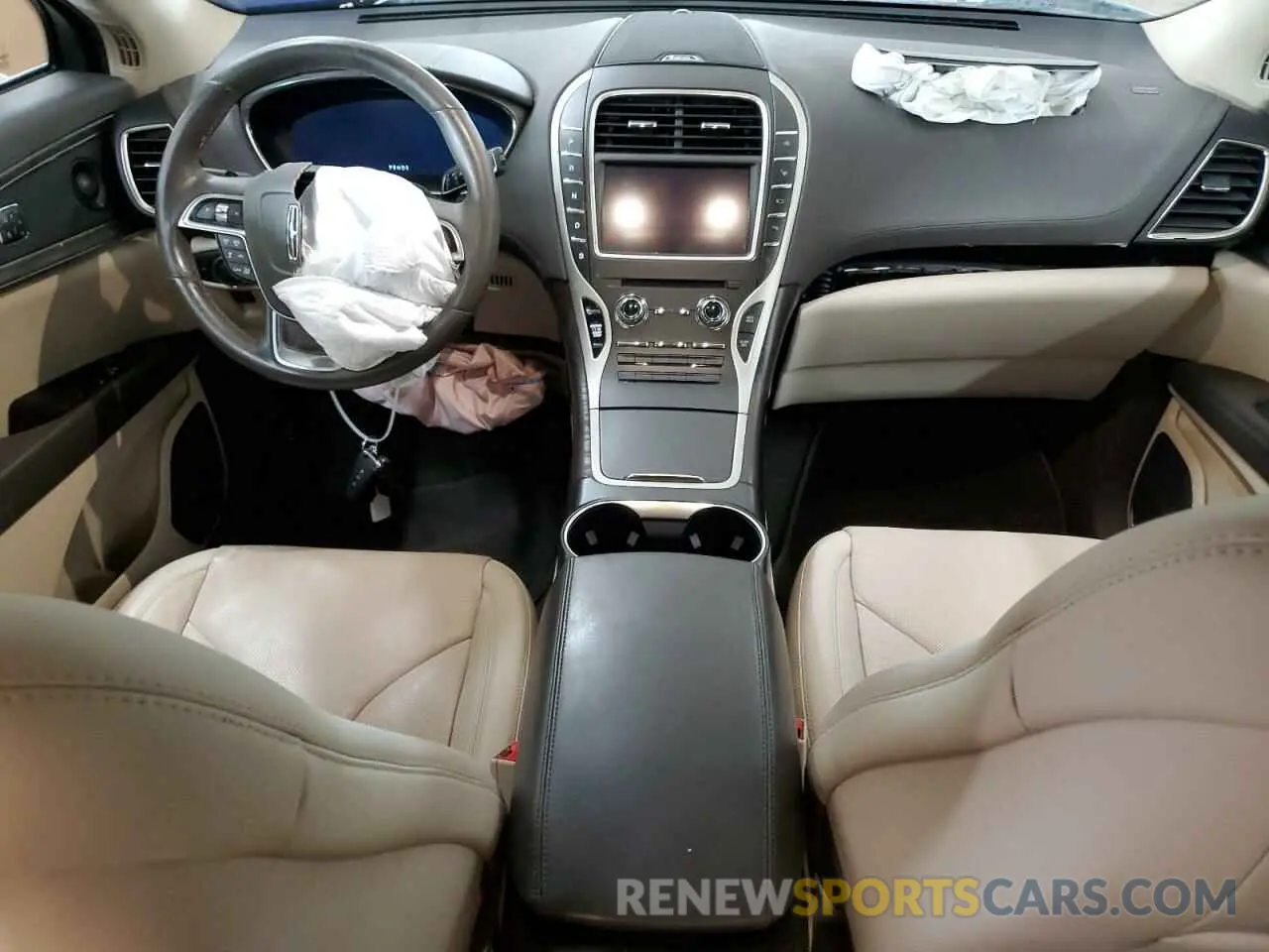 8 fotografías del automóvil dañado 2LMPJ8K93LBL02777 LINCOLN NAUTILUS 2020