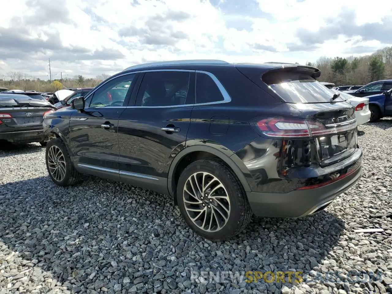 2 fotografías del automóvil dañado 2LMPJ8KP5LBL22124 LINCOLN NAUTILUS 2020