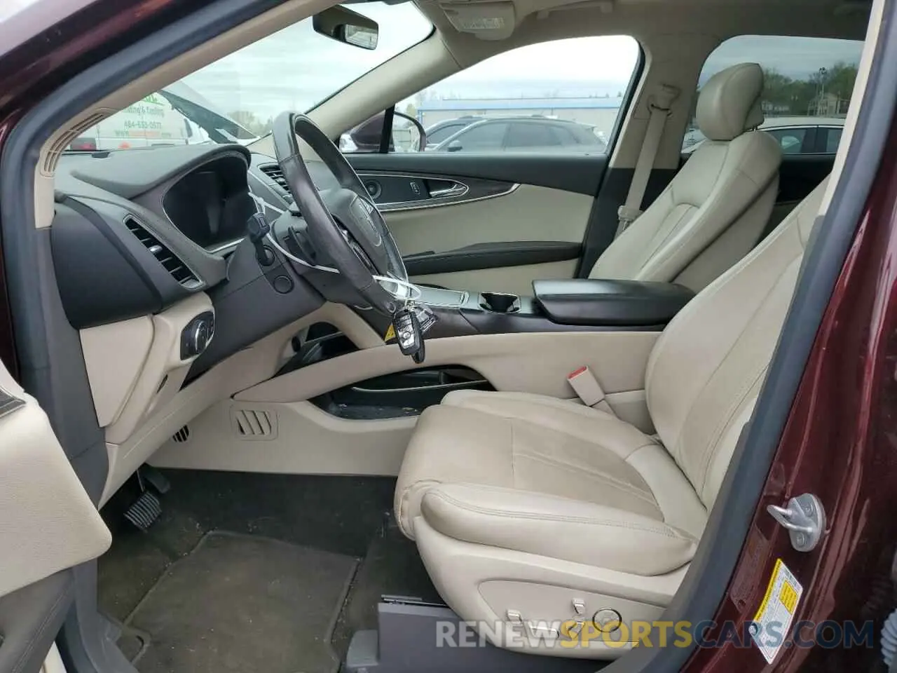 7 fotografías del automóvil dañado 2LMPJ8KPXLBL34009 LINCOLN NAUTILUS 2020