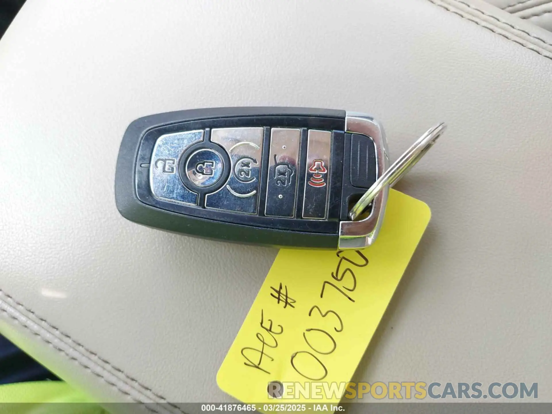 11 fotografías del automóvil dañado 2LMPJ6K94MBL06570 LINCOLN NAUTILUS 2021