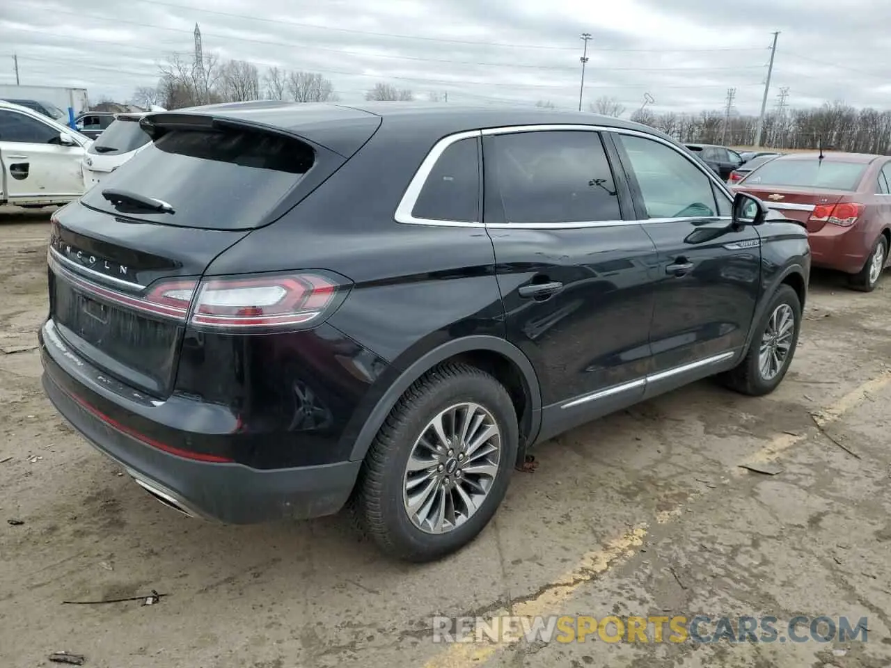 3 fotografías del automóvil dañado 2LMPJ8J95MBL08020 LINCOLN NAUTILUS 2021