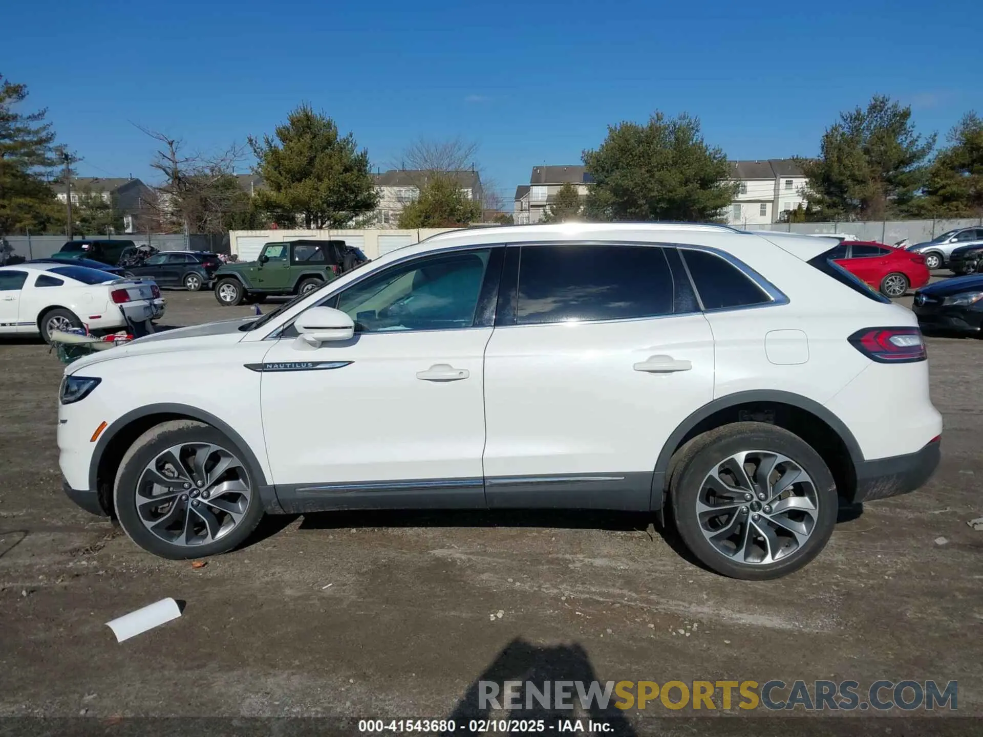 13 fotografías del automóvil dañado 2LMPJ8K96MBL05075 LINCOLN NAUTILUS 2021