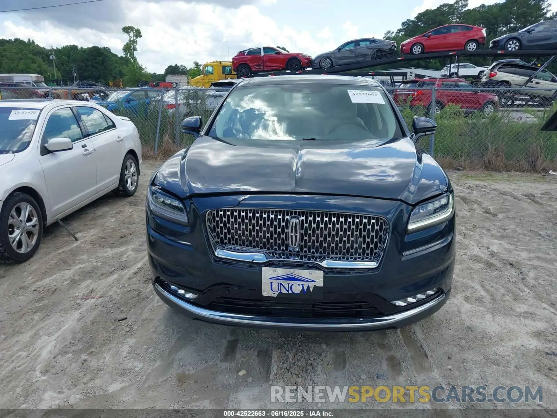 12 fotografías del automóvil dañado 2LMPJ8KP9MBL16019 LINCOLN NAUTILUS 2021
