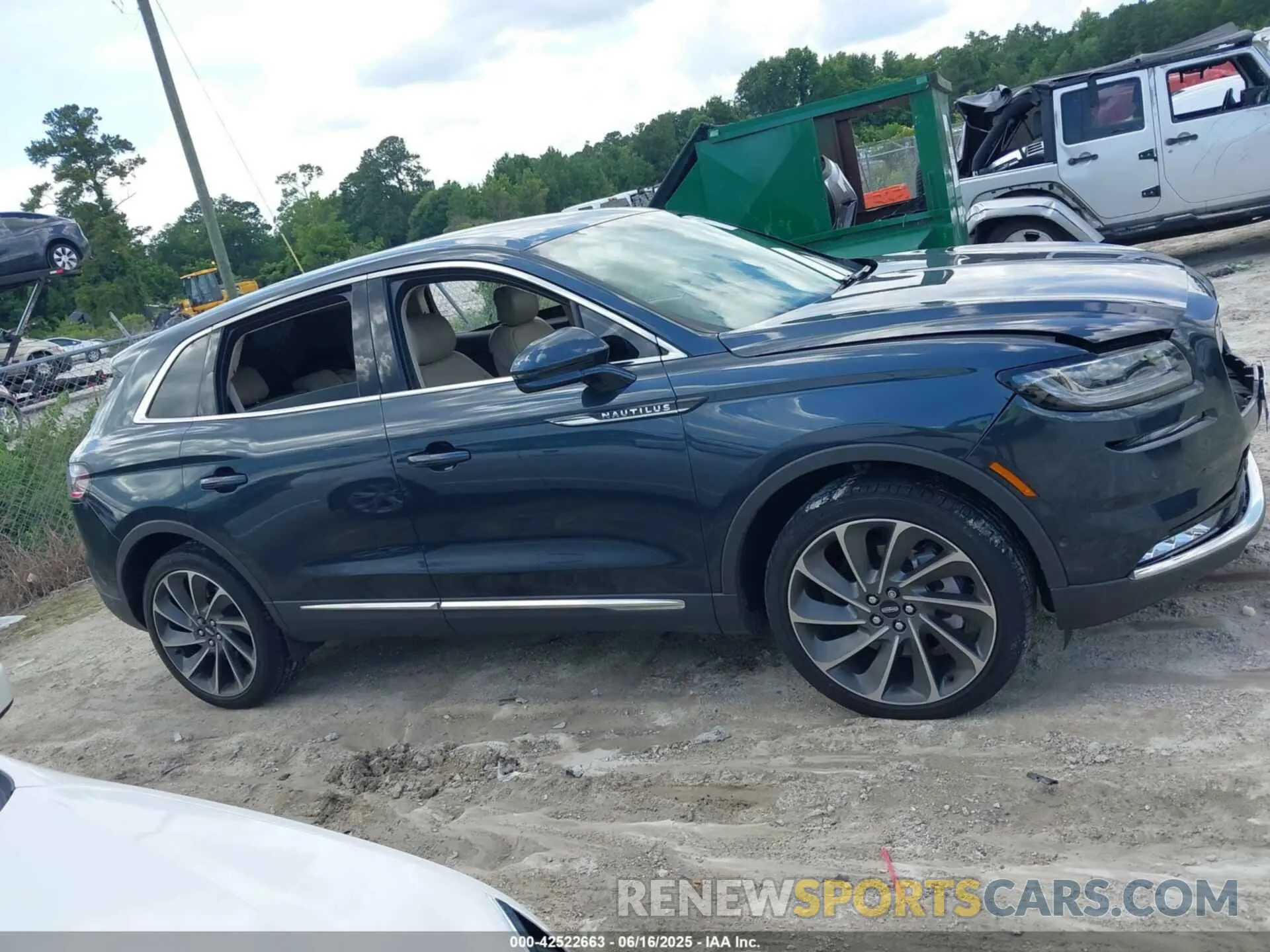 13 fotografías del automóvil dañado 2LMPJ8KP9MBL16019 LINCOLN NAUTILUS 2021