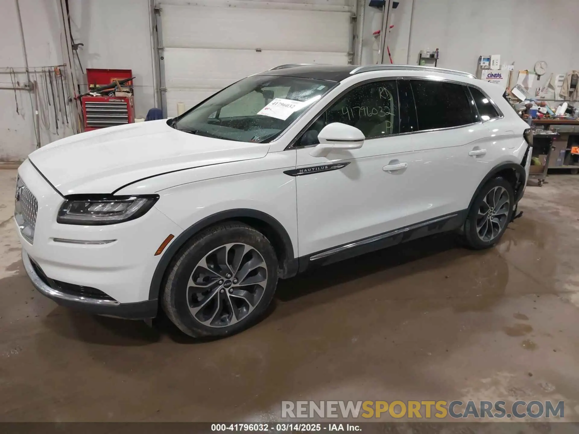 2 fotografías del automóvil dañado 2LMPJ8KP9MBL16182 LINCOLN NAUTILUS 2021