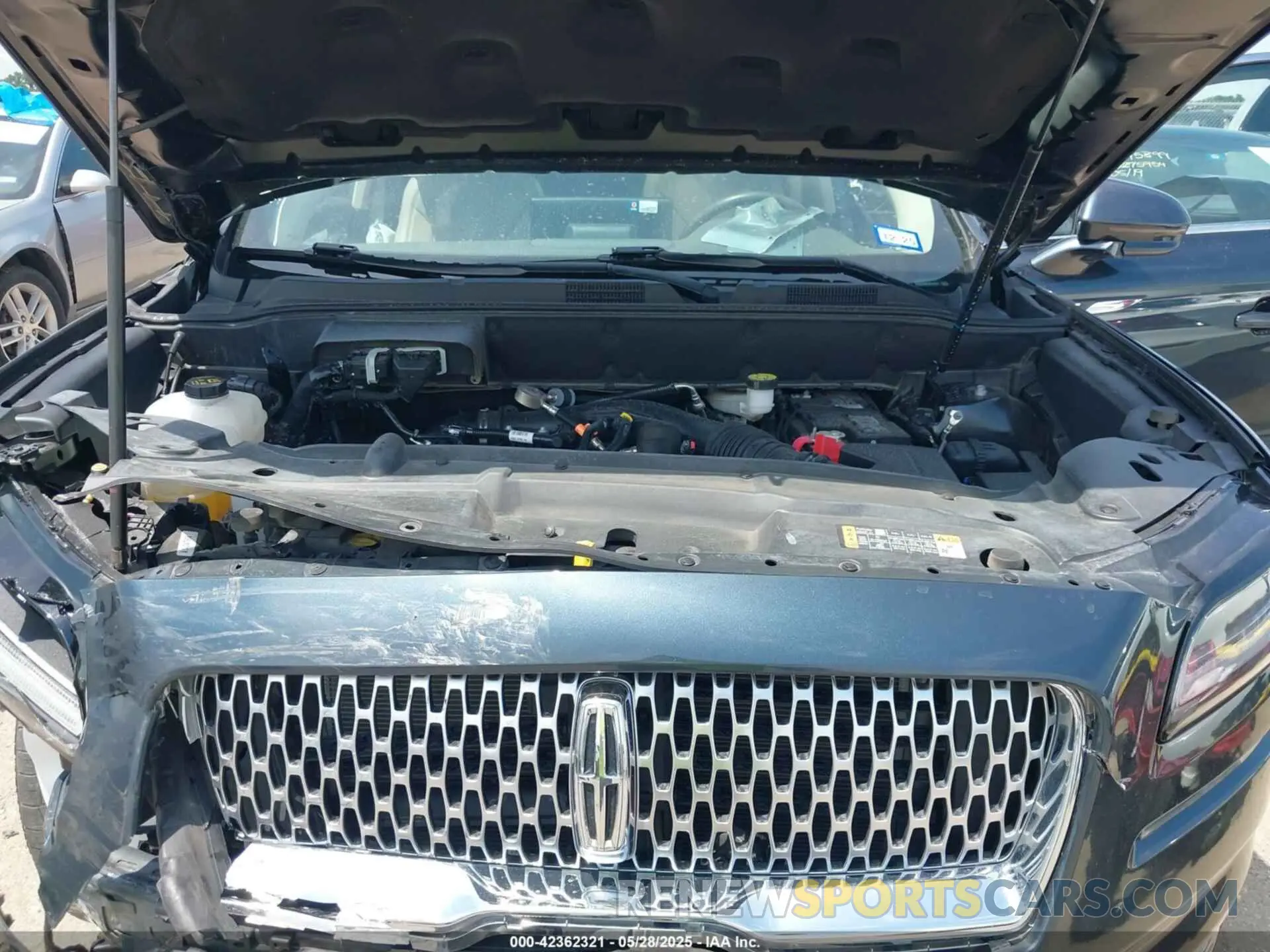 10 fotografías del automóvil dañado 2LMPJ6K92NBL04107 LINCOLN NAUTILUS 2022
