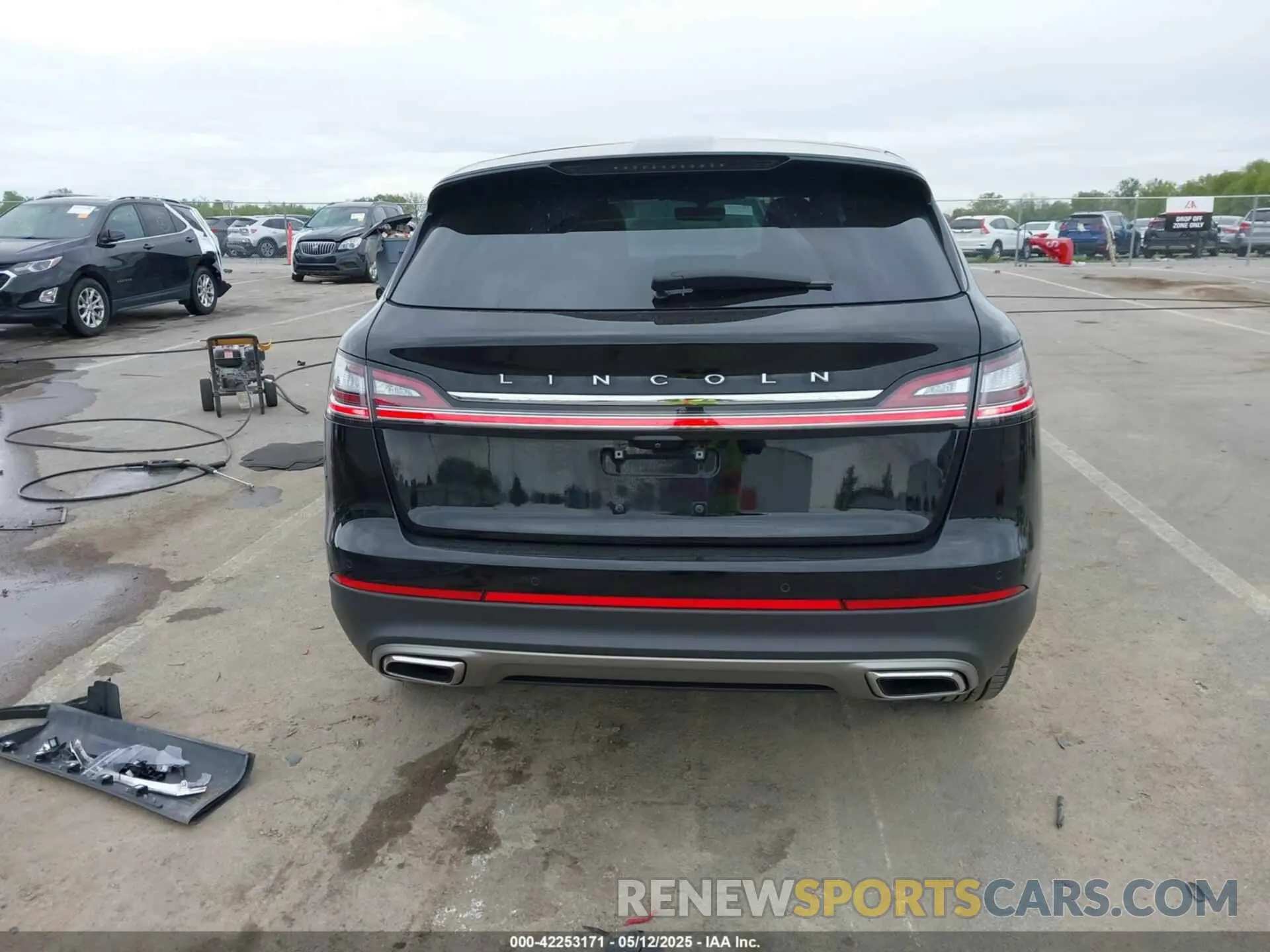 16 fotografías del automóvil dañado 2LMPJ8K9XNBL15870 LINCOLN NAUTILUS 2022
