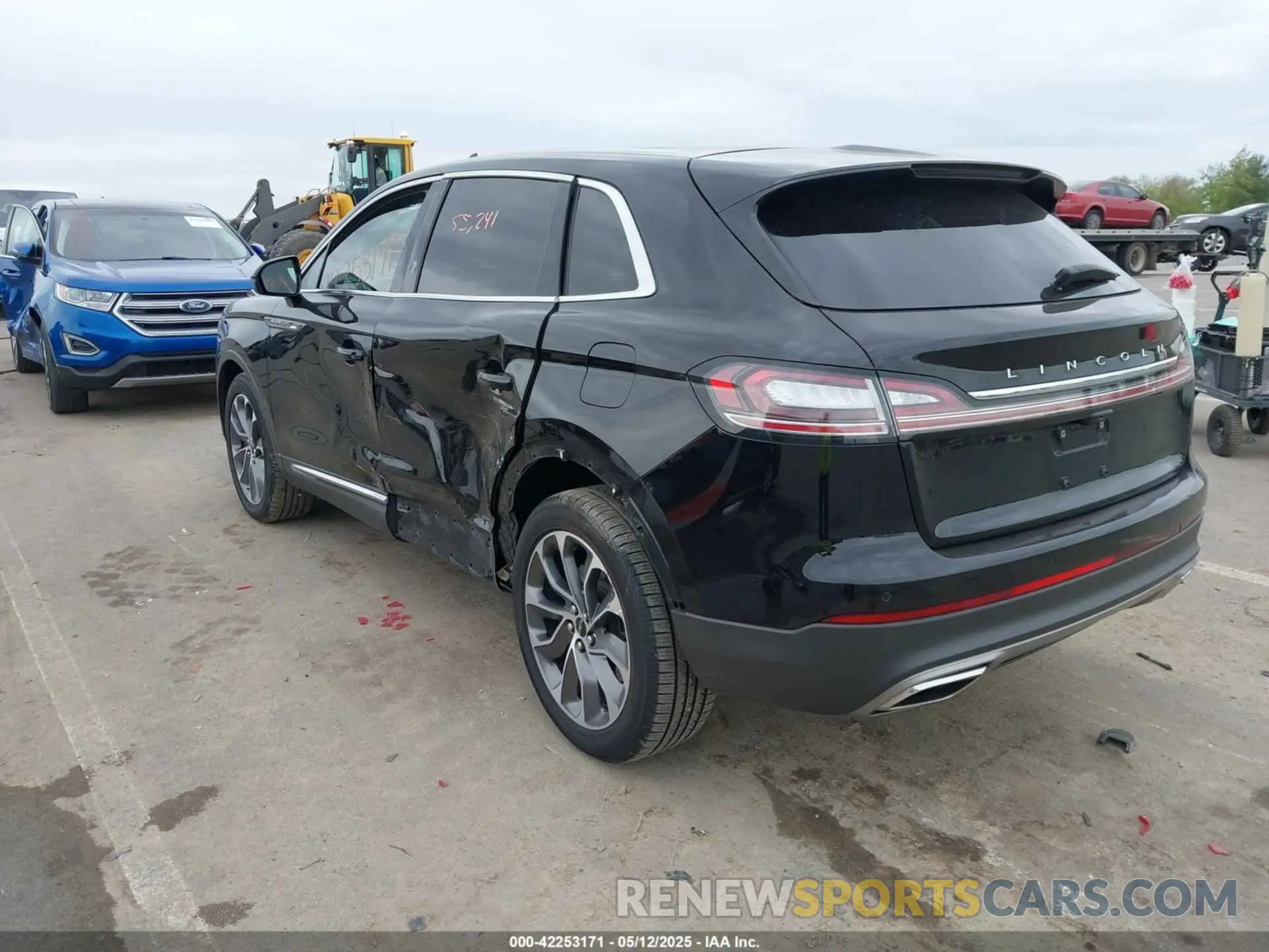 3 fotografías del automóvil dañado 2LMPJ8K9XNBL15870 LINCOLN NAUTILUS 2022