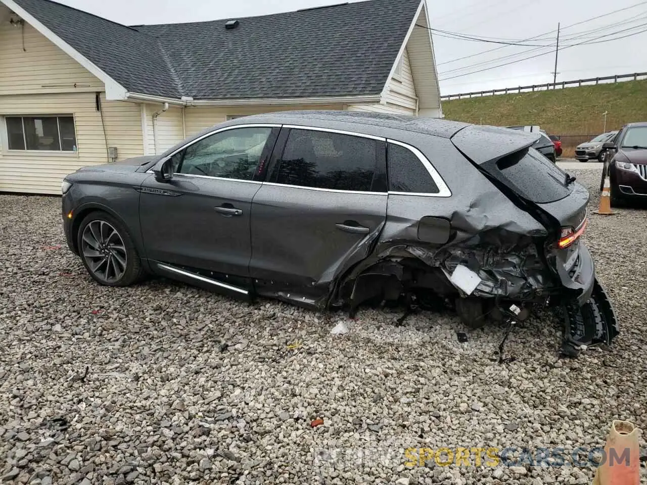 2 fotografías del automóvil dañado 2LMPJ8KP6NBL26721 LINCOLN NAUTILUS 2022