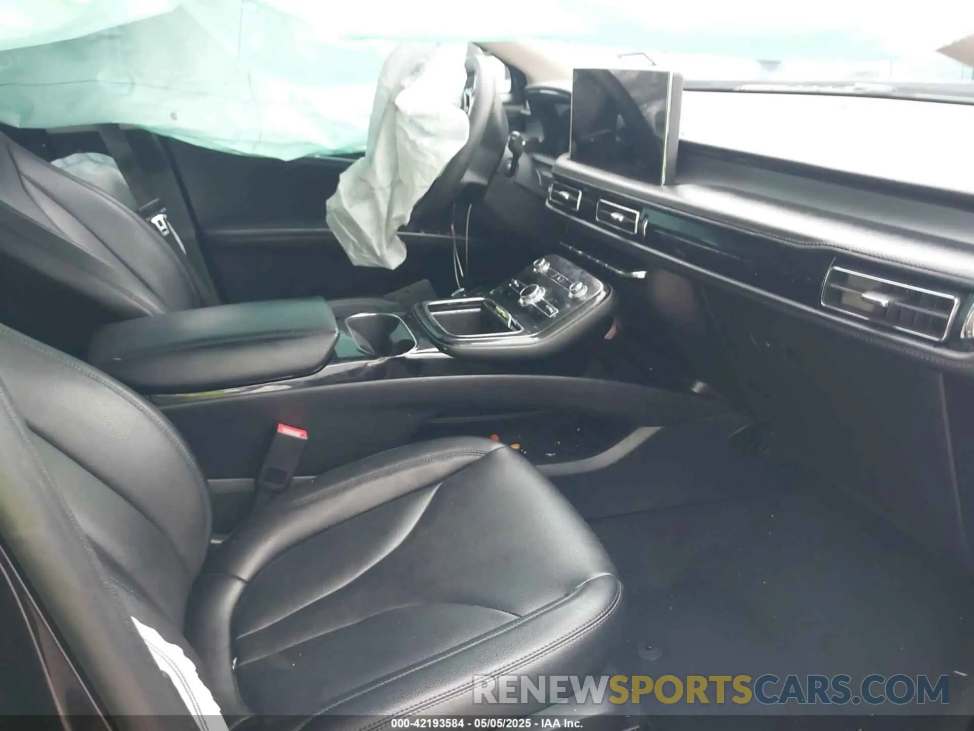5 fotografías del automóvil dañado 2LMPJ6J96PBL09816 LINCOLN NAUTILUS 2023